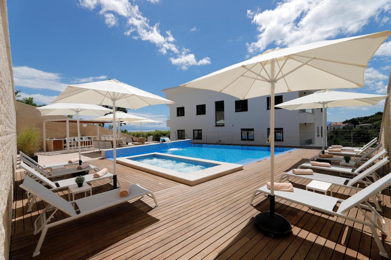 Modena Maris-Heated Pool-Grill-Relax-Jacuzzi Apartments Ičići Eksteriør bilde
